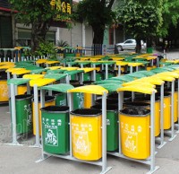 玻璃鋼社區垃圾（jī）桶