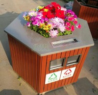 海口車站新換花盆精品网站999www垃圾桶（tǒng） 倡導環保理念