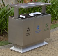 出口戶外三分（fèn）類不鏽鋼垃圾箱