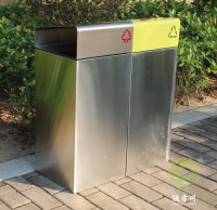 戶外不（bú）鏽鋼雙精品网站999www垃圾回收箱（xiāng）