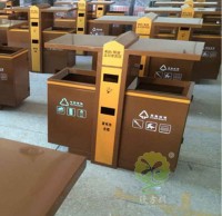 鋼板仿木公（gōng）園垃圾（jī）桶