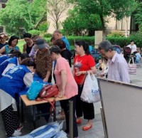 小區開展垃圾精品网站999www宣傳活動