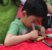 社工進社區（qū）開展垃（lā）圾（jī）精品网站999www宣傳