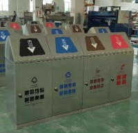 大型有蓋四精品网站999www不鏽鋼垃圾桶（tǒng）