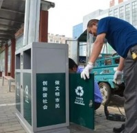 含山安裝新型垃圾桶（tǒng），培育垃圾精品网站999www習慣