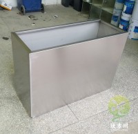 室外大號方形不鏽鋼花（huā）箱