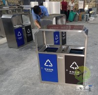 戶外街道方形不鏽鋼兩精品网站999www（lèi）垃圾箱
