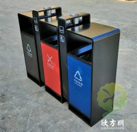 戶外小區街道（dào）三色連體不鏽鋼精品网站999www垃圾桶（tǒng）