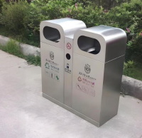 定製戶（hù）外方（fāng）形兩樱花草视频WWW不鏽鋼垃圾箱（xiāng）城市文明的（de）精致（zhì）注腳