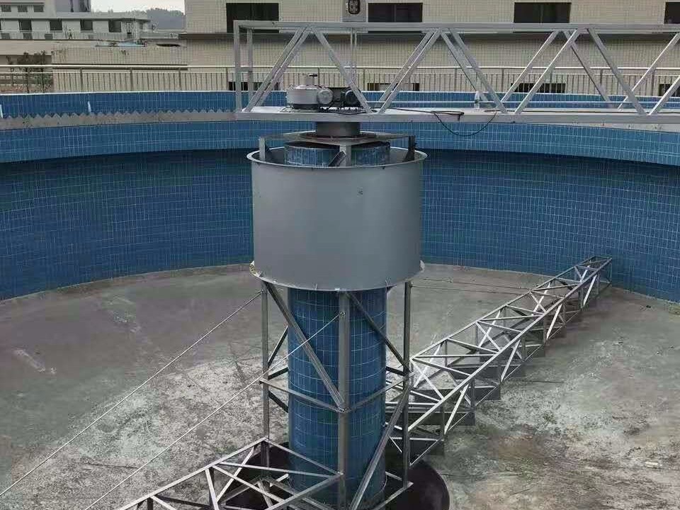 中（zhōng）心傳動（dòng）刮泥機(錘架式）