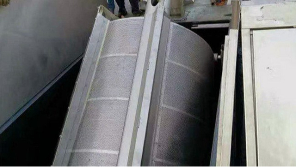 一起草 www.17.com网站環保和您一起談談機械格柵和傳統設備的區別