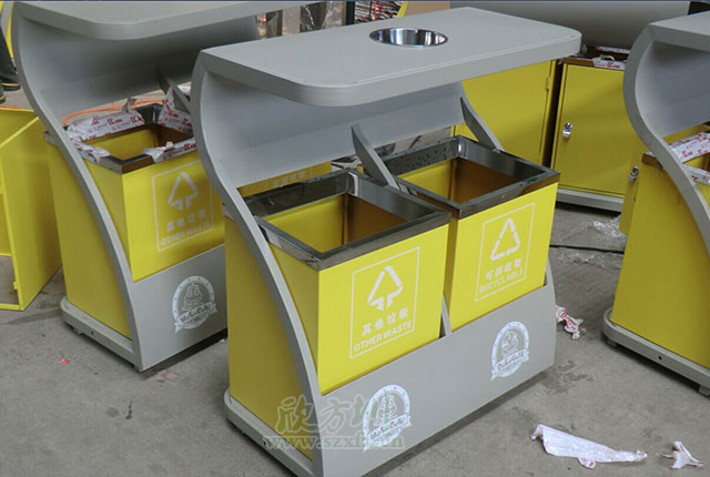 街道鋼製垃圾桶