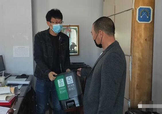 分类垃圾桶（tǒng）