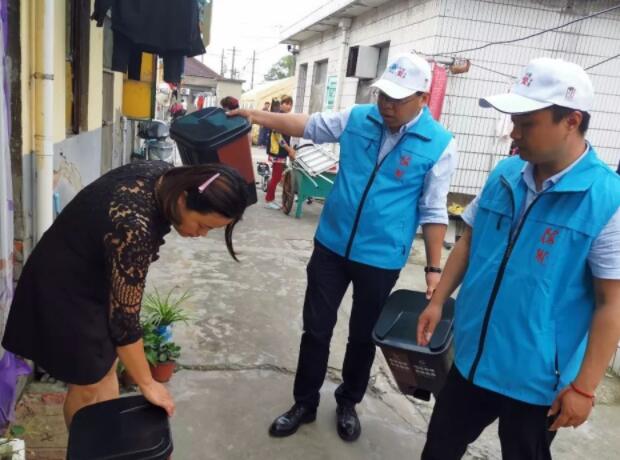 樱花草视频WWW垃圾桶