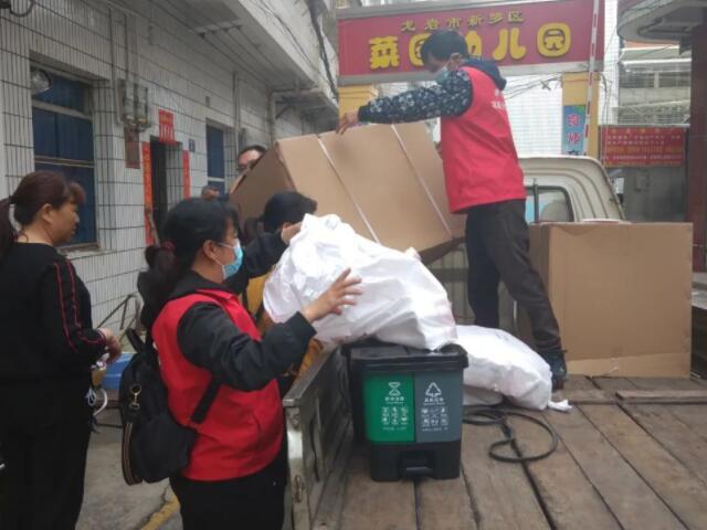 樱花草视频WWW垃圾桶